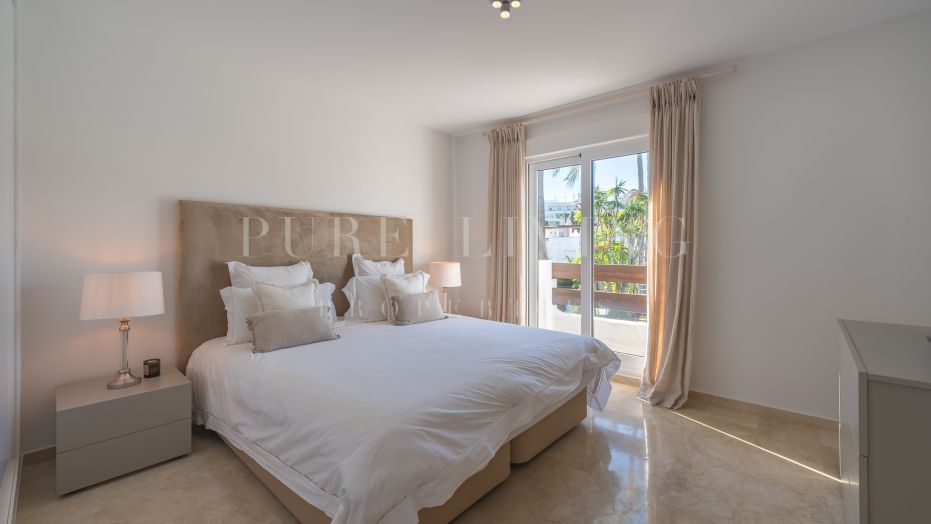 Beautiful townhouse next to the beach in Guadalvillas, San Pedro de Alcantara