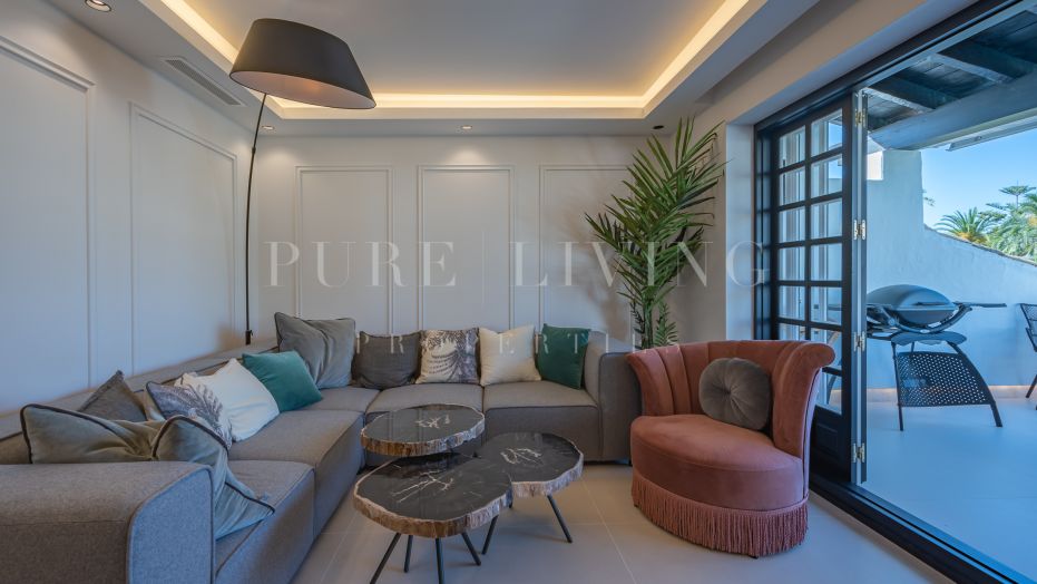 Penthouse aan het strand in Puente Romano Fase II