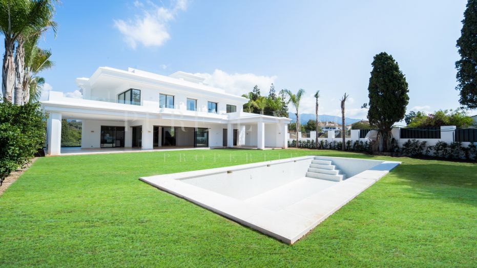 Villa spectaculaire avec vue imprenable à Las Lomas del Marbella Club
