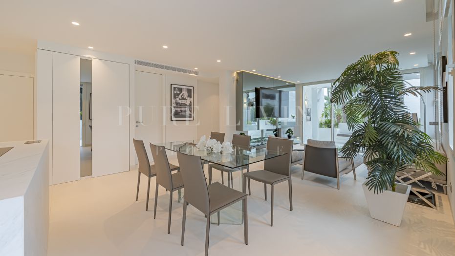 Appartement de trois chambres à Marina del Puente Romano- la meilleure destination de Marbella pour une vie haut de gamme.