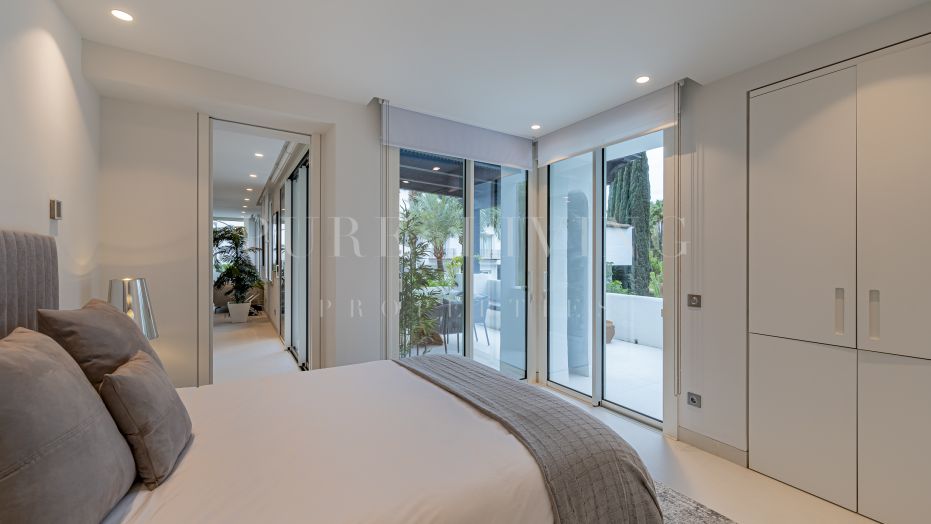 Appartement de trois chambres à Marina del Puente Romano- la meilleure destination de Marbella pour une vie haut de gamme.