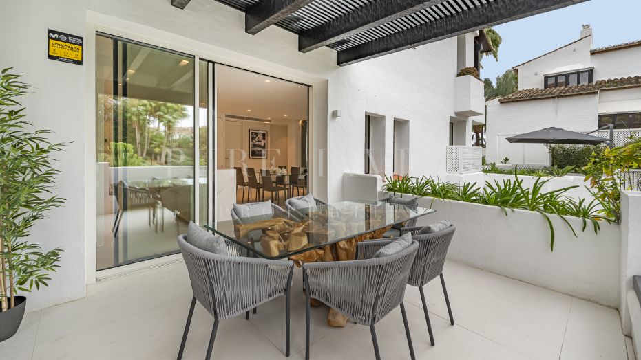 Appartement met drie slaapkamers in Marina del Puente Romano- Marbella's mooiste bestemming voor luxe wonen.