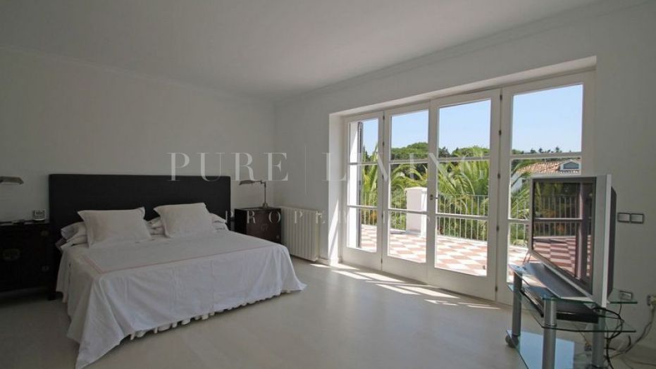 Preciosa Villa de lujo cerca del mar en Guadalmina Baja, Marbella