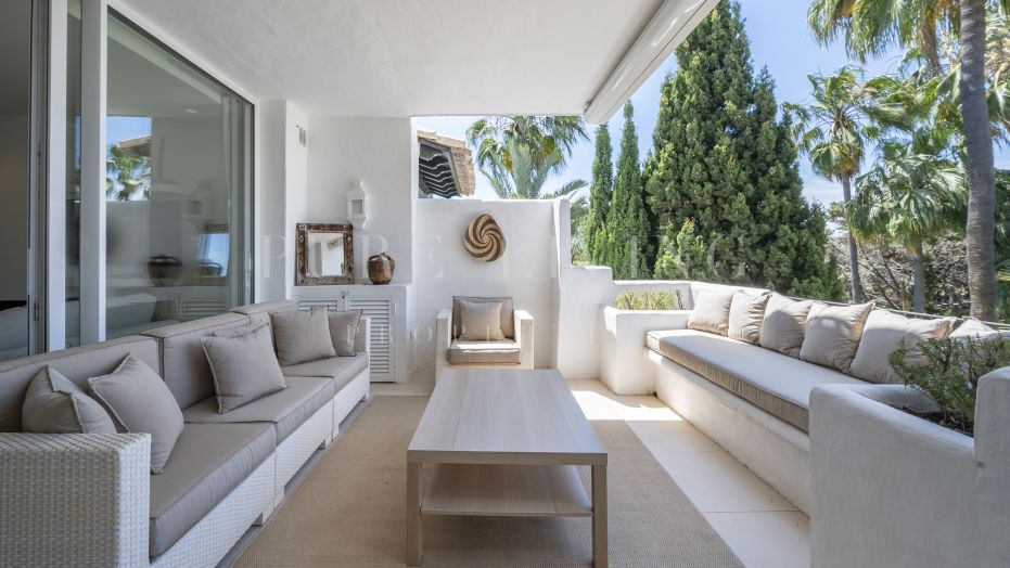 Duplex penthouse exclusif à Marina Puente Romano, Golden Mile Marbella