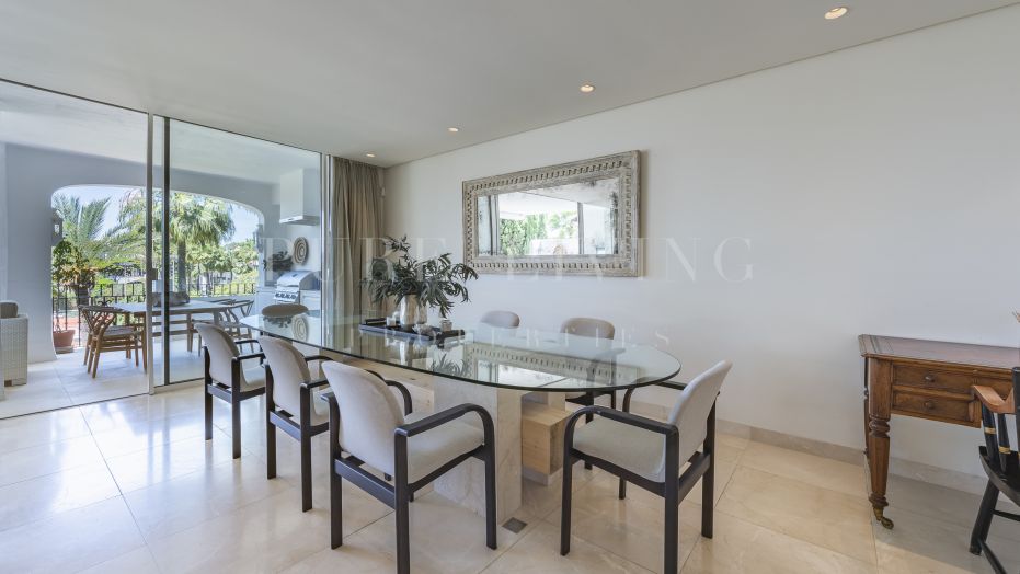 Exclusief penthouse duplex in Marina Puente Romano, Marbella Golden Mile