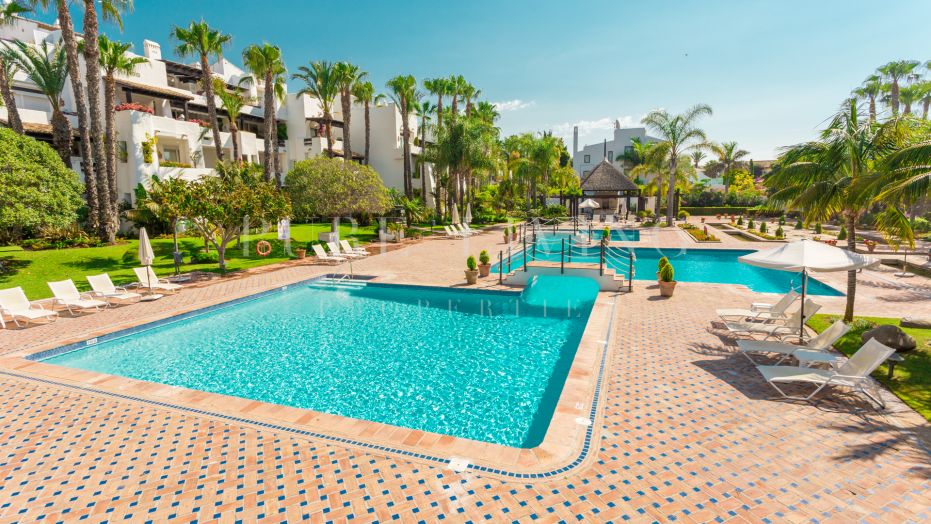 Appartement avec jardin ensoleillé à Puente Romano