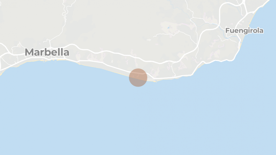 Frontline beach, Near golf, Playa Real, Marbella, Málaga provincia