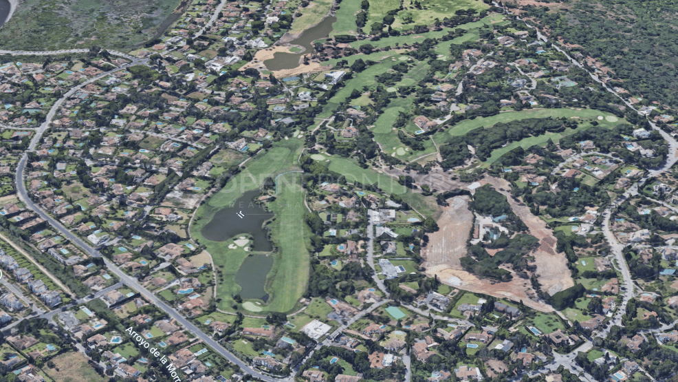Prime Plot for Sale in Kings & Queens, Sotogrande Costa – Rare Opportunity with Golf Views, and sea views from first level of future villa.