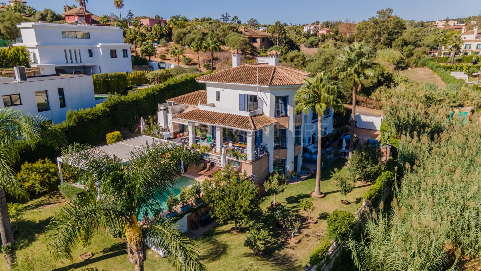 Spacious 6-Bedroom Family Villa with Garden in Sotogrande Zone B