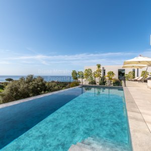 Vistas al mar, golf y total privacidad en Cabopino