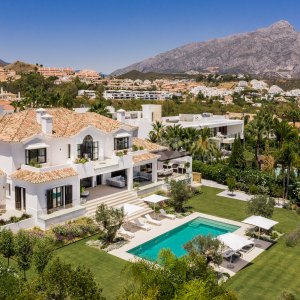 Tolle moderne Villa mit Panoramablick in La Cerquilla