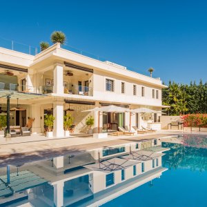 Marbella Golden Mile, Magnificent villa close to the beach on the Golden Mile