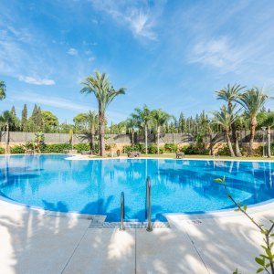 Ground floor apartment in La Medina de Banus