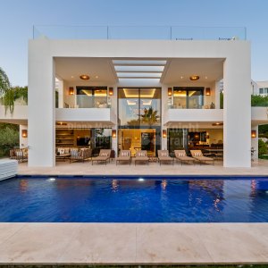 Haza del Conde, Los Olivos 16, privacy, design and views of the Golf Valley