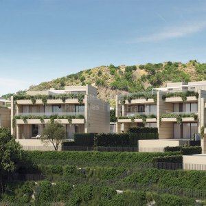 Two-bedroom penthouse with roof-terrace in Elviria, East of Marbella