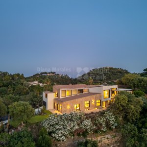 Villa Malibú, wood, light and outdoor living in La Zagaleta