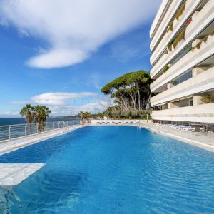 Primera línea en Marina Mariola, Milla de Oro