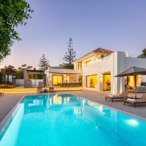 Los Naranjos Golf, Villa Malibu, Nueva Andalucía – exceptional design and location