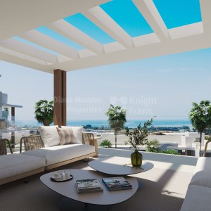 La Resina Golf, Пентхаус с тремя спальнями и солярием в восточной части Эстепоны