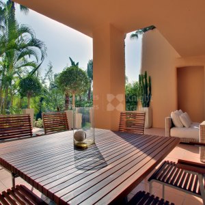 Beautiful ground floor apartment in Mansion Club