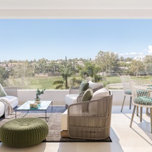 Guadalmina Alta, Appartement duplex de trois chambres avec vue sur le parcours de golf de Guadalmina