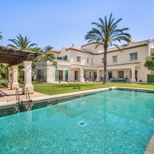 Casa de Jabalí: seaside living in Los Monteros