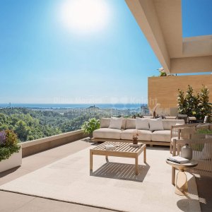 Los Altos de los Monteros, Ático dúplex de 3 dormitorios con vistas al mar al este de Marbella