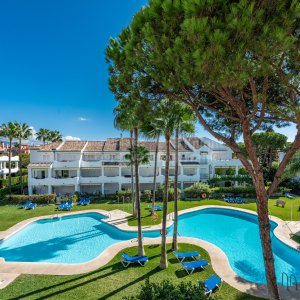 Recently renovated beachside penthouse in El Presidente