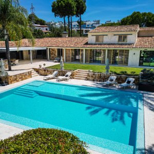 Rio Real, Modern villa with exceptional features