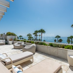 Los Granados, Una ubicación excepcional en Puerto Banús