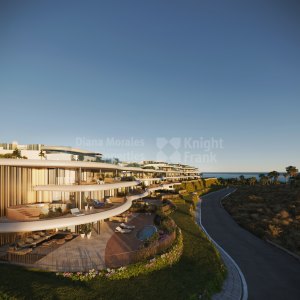 Benahavis, First floor three-bedroom apartment sea and mountain views