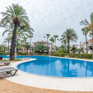 Penthouse for sale in La Medina de Banus