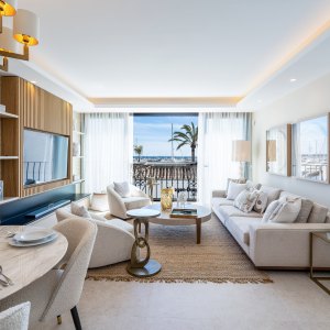 Puerto Banus, Banús 131, flat with views of the marina