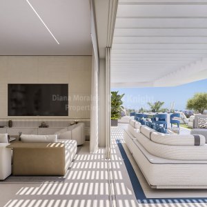 Puerto del Almendro, Трехкомнатная квартира на первом этаже в небольшом комплексе в Benahavis