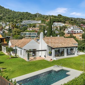 Camoján 54, villa renovada en Cascada de Camoján