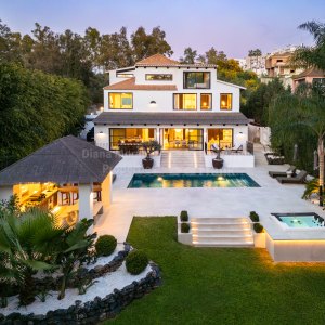 Las Brisas, Villa Prado, casa luminosa con amplias terrazas y preciosas zonas de ocio exterior