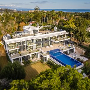 Villa La Colina, casa impresionante en Sotogrande costa