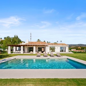 El Rosario, Villa La Serena, space, tranquillity and open views in an exceptional property in Marbella