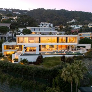 El Madroñal, Casa de Canto, un havre de paix moderne en pleine nature, à quelques minutes de Marbella