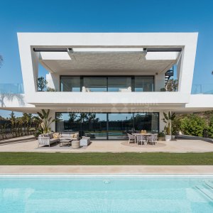 Marbella Golden Mile, Villa contemporaine de trois niveaux à Lomas del Virrey