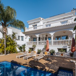 Villa con vistas al mar en Nagueles