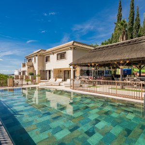 Villa Alegría, elegante casa con vistas panorámicas en El Herrojo