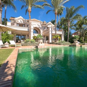 Villa excepcional en Guadalmina Baja