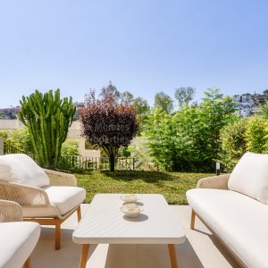 Maison de ville orientée à l'ouest avec trois chambres à La Quinta Hills