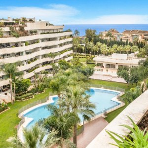 El Embrujo Banús, Beachside fully renovated four-bedroom duplex close to Puerto Banus