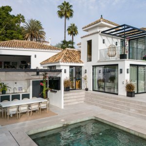 Los Naranjos Hill Club, Sophisticated 5-bedroom contempory villa in Nueva Andalucia