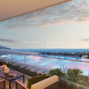 Las Colinas de Marbella, Apartamento de 3 dormitorios en primera planta con vistas al mar y al golf