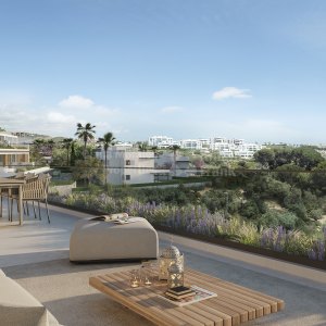 Santa Clara, Apartamento dúplex de 4 dormitorios con piscina privada al este de Marbella