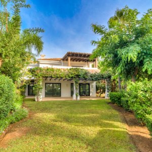 Magnificent villa in Las Lomas de Magna Marbella