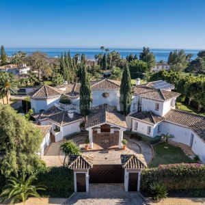 Villa en La Quinta de Sierra Blanca en venta